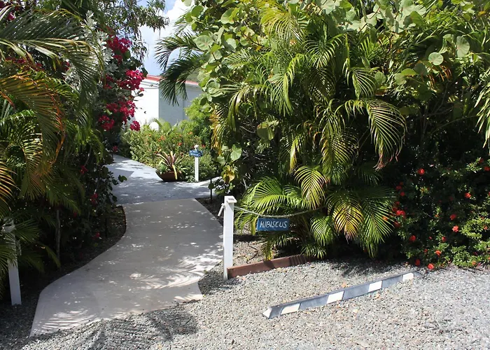 Beautiful Honeymoon Suite At Sunset Serenade